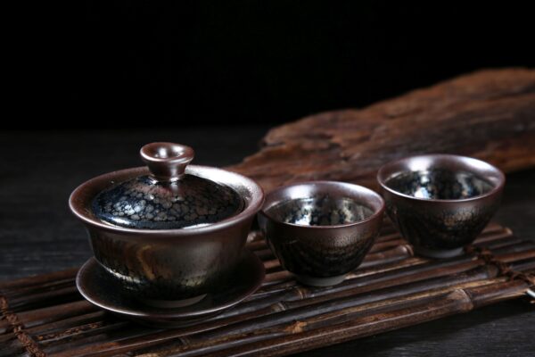 Jianzhan "Oil Spot" Hand-Made Stoneware Gaiwan