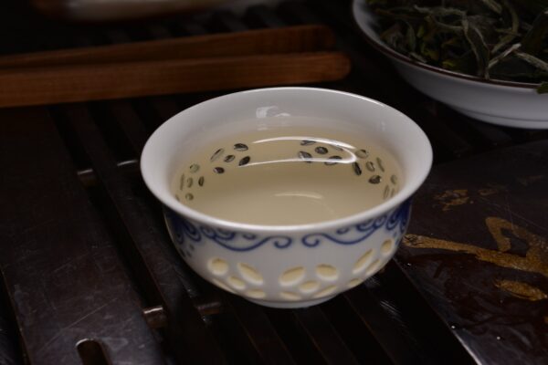 Fuding "White Peony" Bai Mu Dan White Tea