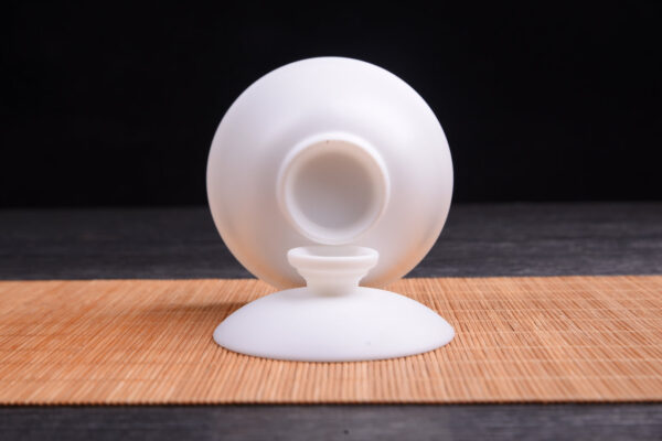 Mutton Fat Jade Porcelain Gaiwan 155ml